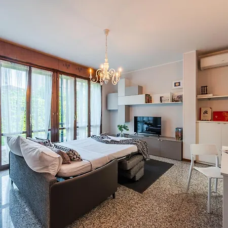 Apartamento Garden Retreat, 5 Min Dal Centro Con Garage