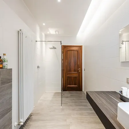 Garden Retreat, 5 Min Dal Centro Con Garage * Modena