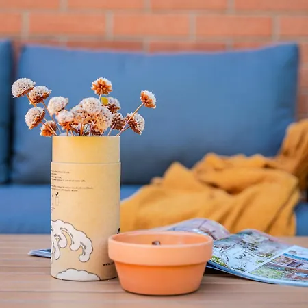 Garden Retreat, 5 Min Dal Centro Con Garage Apartamento *