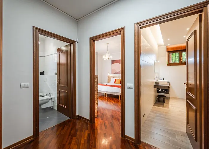 Garden Retreat, 5 Min Dal Centro Con Garage Διαμέρισμα